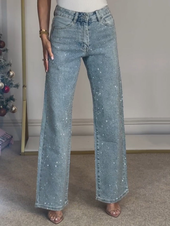 Straight Leg Jean – Light Wash