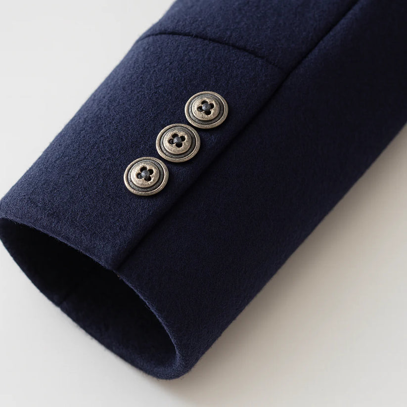 Paris - Abrigo De Invierno a La Moda