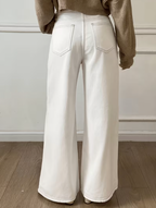 Pantalón Wide Leg en Blanco Marfil con Pespuntes en Contraste